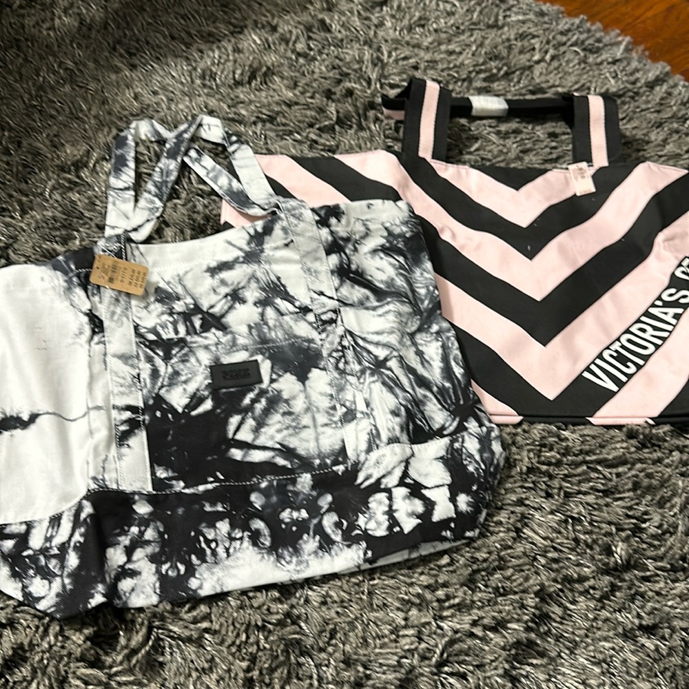 Pair of Victoria’s Secret Tote Bags NWT
